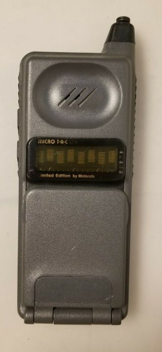 Vintage Motorola Flip Cellphone Cellular Phone F09HYD8363AG 4