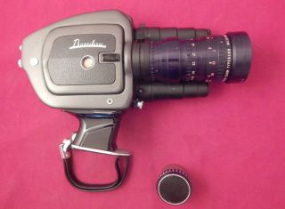 Beaulieu 4008 ZM 8MM Camera w/Angenieux 8 - 64MM f/1.  9 Zoom & Carrying Case 2