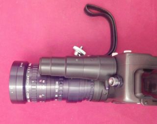 Beaulieu 4008 ZM 8MM Camera w/Angenieux 8 - 64MM f/1.  9 Zoom & Carrying Case 5