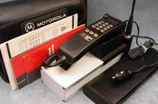 Vintage Motorola Cellular One,  Handset Model Scn2252a 5 Lb Bag Phone