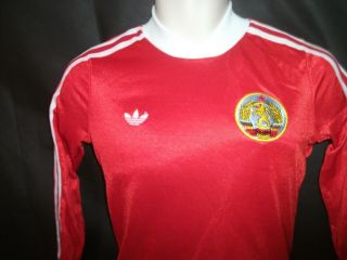 Vintage Adidas Bulgaria 1980 Football shirt 2