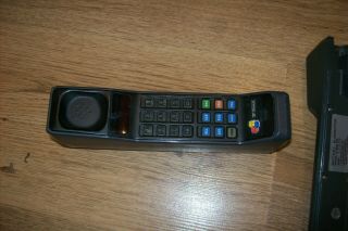 Motorola 8000S badged ECT Cellular Vintage Cellular phone BLACK PHONE RED LCD 2