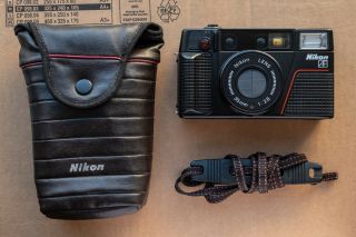 Film Nikon L35 Af2 With Nikon F2.  8 35mm " Pikaichi " /