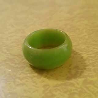 Vintage Green & Yellow Marble Domed Bakelite Ring Size 5
