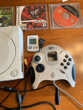 SEGA Dreamcast White Console w/ 2 controllers and Games Vintage Rare Video Game 3