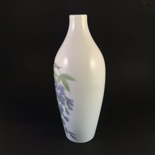 Vintage B & G Bing Grondahl 6 1/2 in Porcelain Vase w/ Wisteria Flower 3