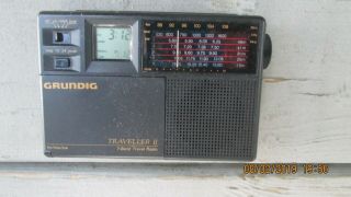 Vintage Grundig Traveller 11 Am/fm/sw 7 Band Radio -,  Complete,