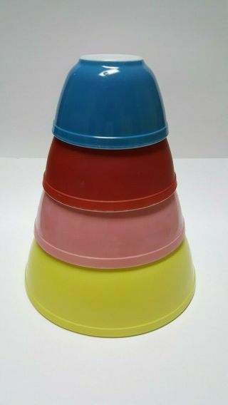 Vintage Pyrex Nesting Mixing Bowl Set Colors Yellow Pink Red Blue 404 03 02 01