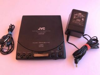 Jvc Xl - P80 Vintage Portable Cd Player Hyper Bass Sound Walkman And Adapter