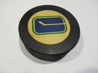 Vintage 1975 Nhl Approved Cooper Decal - Vancouver Canucks Hockey Puck