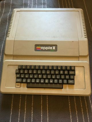 Vintage  Apple Ii Plus Aa 11040b