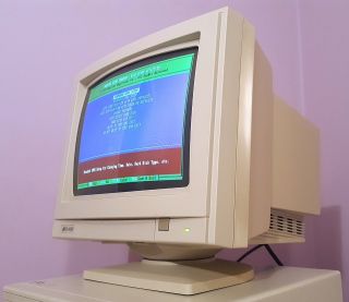 Mitsuba Vintage Computer Monitor 13 " Crt Vga Color Display 1993