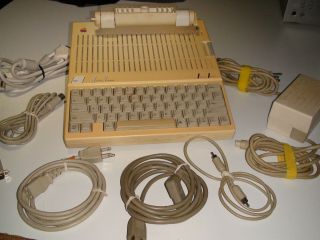 Apple Iic Vintage Computer System 2c