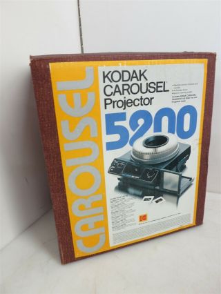 Vintage Kodak 5200 140 Slide Carousel Projector Iob