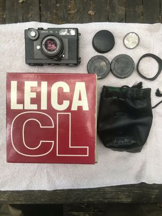 Leica Cl 35 Mm Camera Leitz Summicron 1:2/40 Lens Germany W Box & Caps 2632098