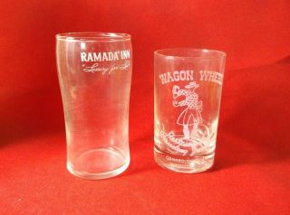 2 Vintage 3.  75 " Juice Cup Glasses - Wagon Wheel Restaurant & Ramada Inn