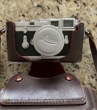 Leica M3 Camera w/ 50mm Leica 5cm lens,  case,  expose meter,  all manuals 2