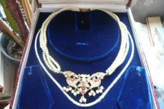 Vintage White Sapphire,  Ruby,  22 Carat Gold and Silver Indian Wedding Necklace 5