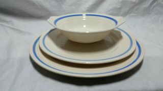 Vintage Upico Ivory Usa 8 " And 9 " And Bowl Blue Stripe Plate/oven Proof.