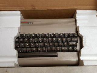 Commodore 64 C64 with power supply and Box Missing Key Please Read 4