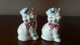 Vintage Shawnee Puss & Boots Cats S & P Shakers Hand Painted Corks