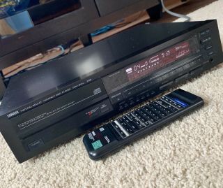 Yamaha Cdx - 910 Cd Player 1988 Vintage Audiophile Includes Remote & Plays