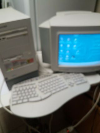 VTG.  PACKARD BELL MULTIMEDIA PENTIUM COMPUTER A940 - TWR WINDOW 95/MONITOR 6