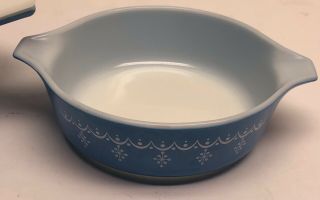 Pyrex Blue Snowflake Garland Oval Casserole Dish Lid 043 1.  5 Quart Vtg & 1 Pint 4