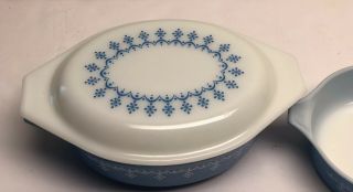 Pyrex Blue Snowflake Garland Oval Casserole Dish Lid 043 1.  5 Quart Vtg & 1 Pint 5