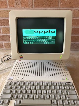 Apple Iic A2s4000 W/ Monitor,  Disk Drive,  Disks,  Cables -,  & Boots