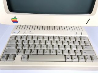 Apple IIc A2S4000 w/ Monitor,  Disk Drive,  Disks,  Cables -,  & BOOTS 5