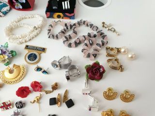Old & Vintage Mixed Costume Jewellery Jewelry Bundle Joblot Necklaces Earrings 5