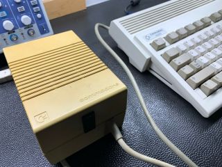 Commodore Amiga 600 PAL,  KICK 2.  0,  Mouse,  Joystick,  PAL 3
