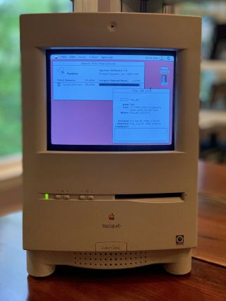 Macintosh Color Classic - Collectors Dream Stunning 10