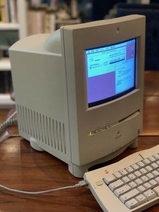 Macintosh Color Classic - Collectors Dream Stunning
