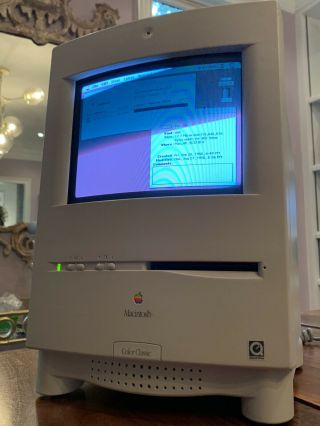 Macintosh Color Classic - Collectors Dream Stunning 9