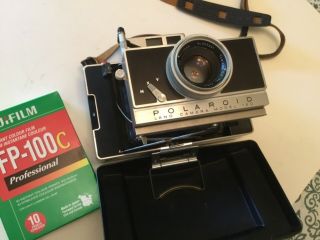 Polaroid Land Camera Model 180 With Tominon F4.  5 Lens