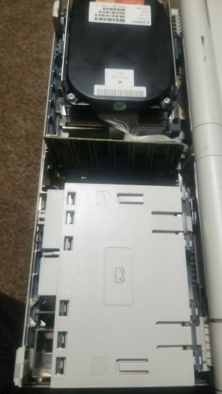 MacIntosh M5126 Laptop - Bad battery but tries to power up. 9