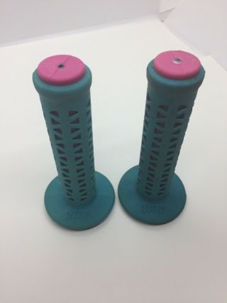 Bmx Old School Vintage Blue And Pink Ame Grips Nos
