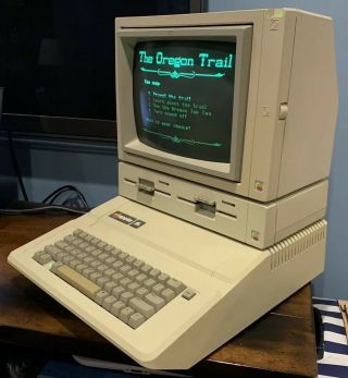 Apple IIe Computer w/ Manuals - Duodisk - 80 Column Card/64K - Recapped - 4