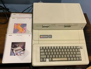 Apple IIe Computer w/ Manuals - Duodisk - 80 Column Card/64K - Recapped - 6