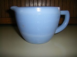 Vintage Jeannette Delphite Measuring Cup (2 Cup Measure) With Sunflower Bottom