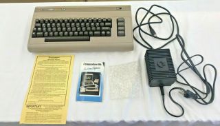 Commodore 64 Personal Computer PC 64K Power Supply with BOX Powers ON 2