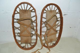 Vtg.  1943 Jcl.  Ltd.  Wwii Military Bentwood English Military Bear - Paw Snowshoes