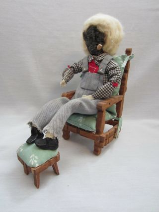 VINTAGE OLD MAN & WOMAN APPLE HEAD DOLLS IN CLOTHESPIN CHAIRS W/ FOOTSTOOL 4