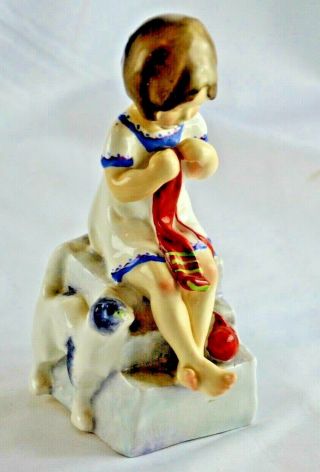 Vtg.  Royal Worcester 3262 Porcelain Figurine Saturday 