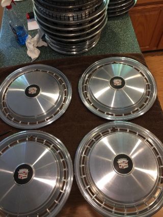 Vintage 1977 1978 Cadillac Coupe Fleetwood Deville Hubcaps 15 " Wheel Covers