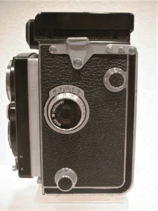 Vivian Maier ' s Camera? No,  But Same Model Rolleiflex 3.  5 Automat MX,  and 5