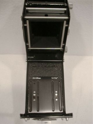 Vivian Maier ' s Camera? No,  But Same Model Rolleiflex 3.  5 Automat MX,  and 9