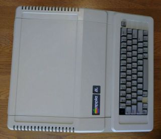 Vintage Apple Iie W Memory Expansion And Disk Ii Interface Cards,